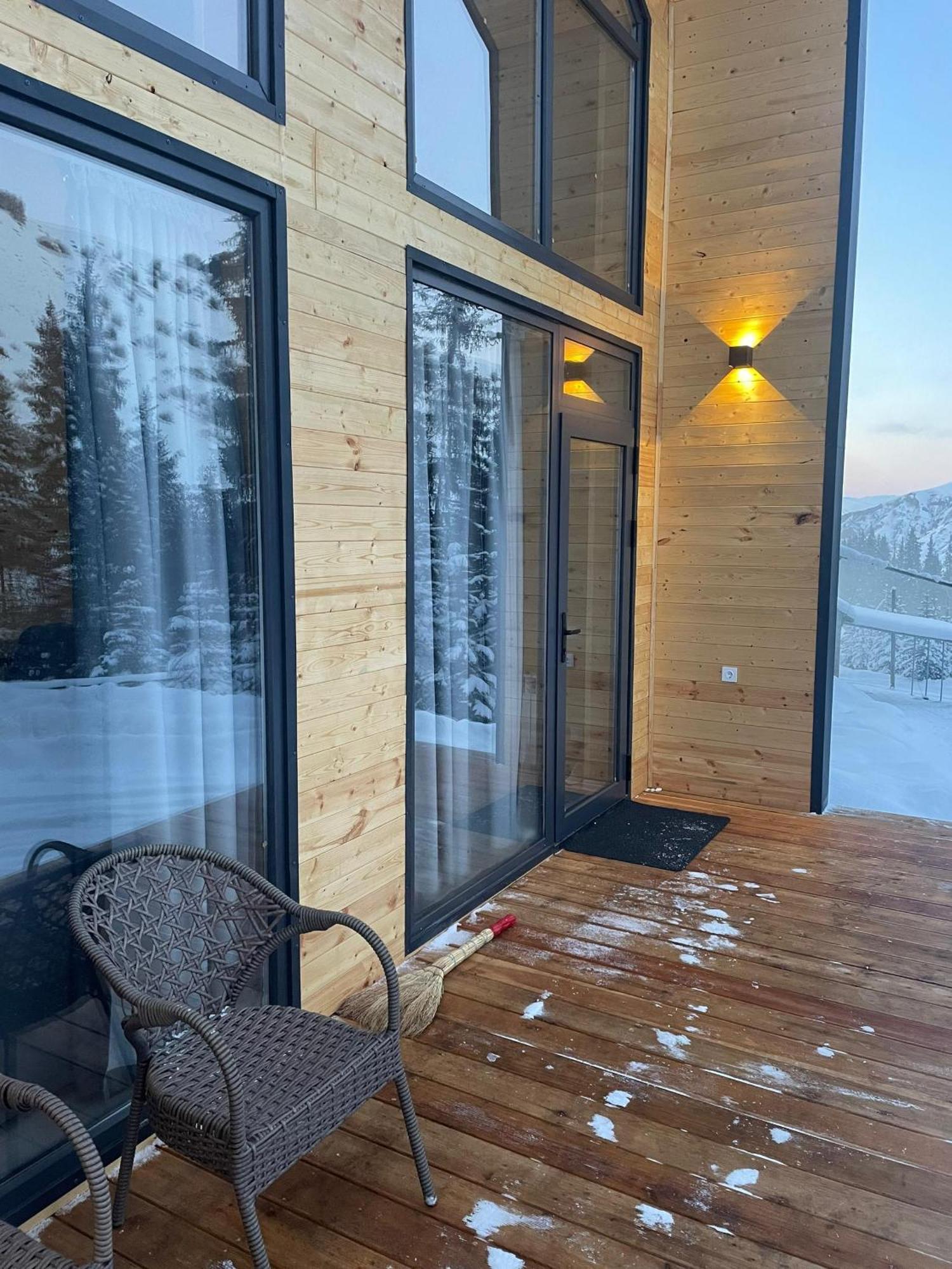 Tumar Mountain Guest House Karakol Exterior foto